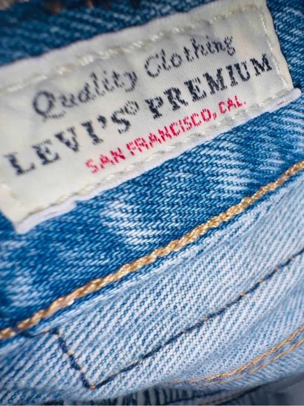 Levi’s Baggy Boot Jeans Distressed Light‎ Wash Y2K Skater Wide Leg 27 relaxed